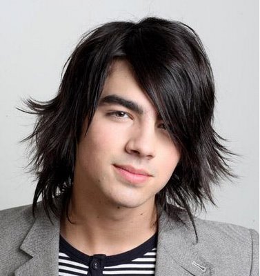 latest emo hairstyles. New Emo Hairstyle-Haircuts: